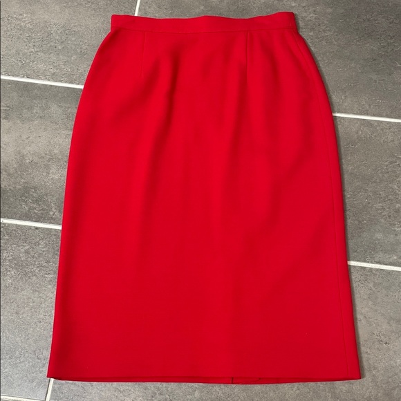 Vintage Louis Feraud Red Wool Skirt Suit size 12 - Picture 10 of 15